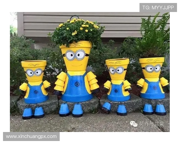 足球明星卡通玩具摆件打造你的专属球场梦想与童趣结合的完美选择 足球明星卡通玩具摆件打造你的专属球场梦想与童趣结合的完美选择