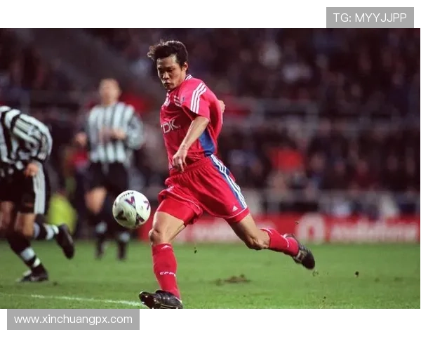 足球明星帕文的职业生涯与成就揭秘以及他在球场上的传奇表现